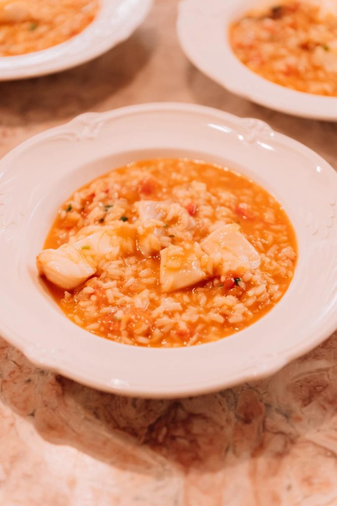 Arroz caldoso de peixe galo